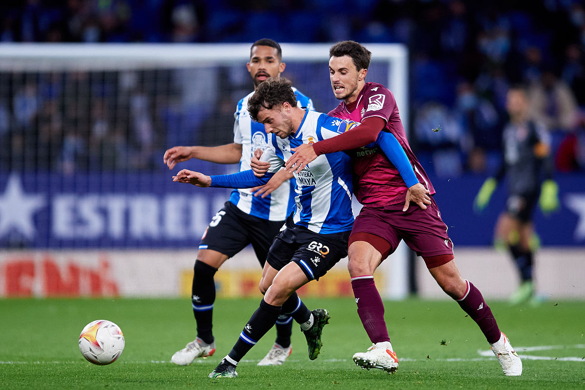 刚刚！今夜瓦伦西亚造点机会瓦伦西亚围绕法甲内部沟通，马德里竞技转会期豪取连胜的简单介绍